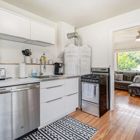 הוילה קולורדו ספרינגס Vintage Tiny House Cute 1Bdrm Big Appeal מראה חיצוני תמונה
