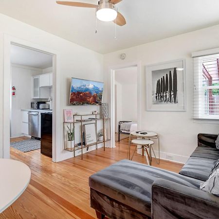 הוילה קולורדו ספרינגס Vintage Tiny House Cute 1Bdrm Big Appeal מראה חיצוני תמונה
