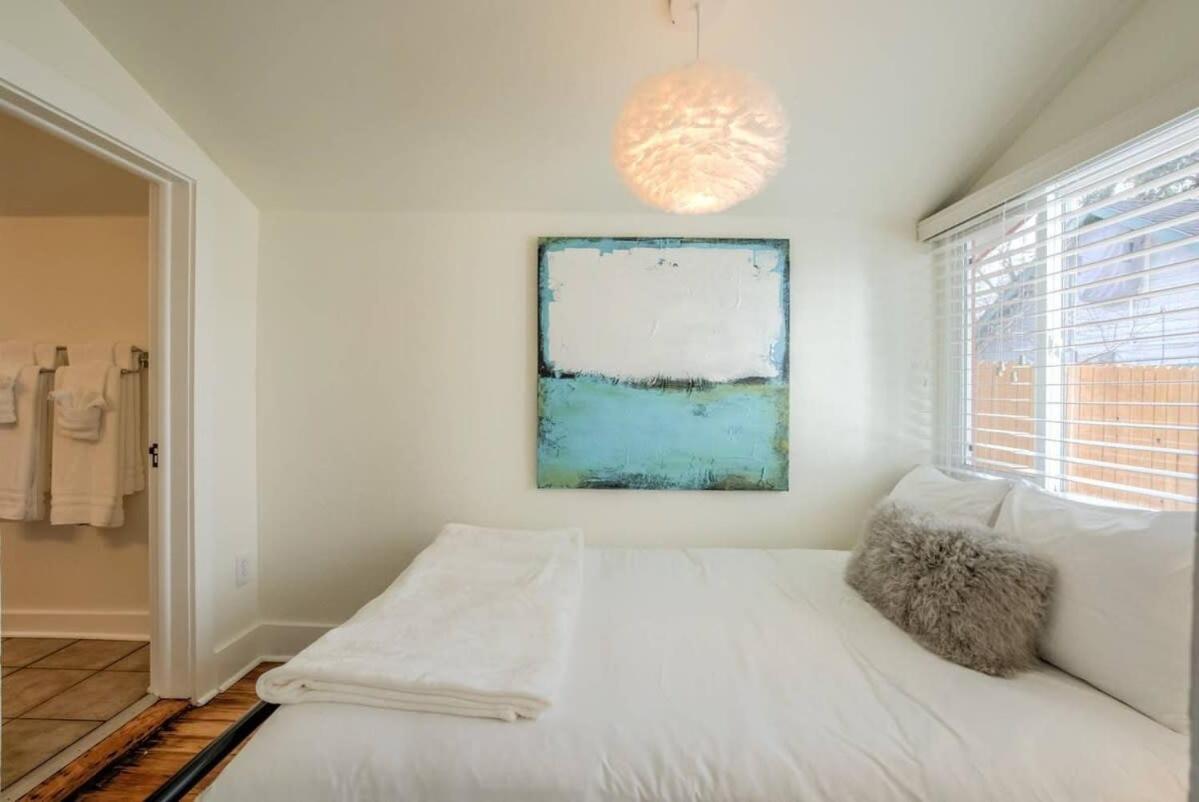 הוילה קולורדו ספרינגס Vintage Tiny House Cute 1Bdrm Big Appeal מראה חיצוני תמונה