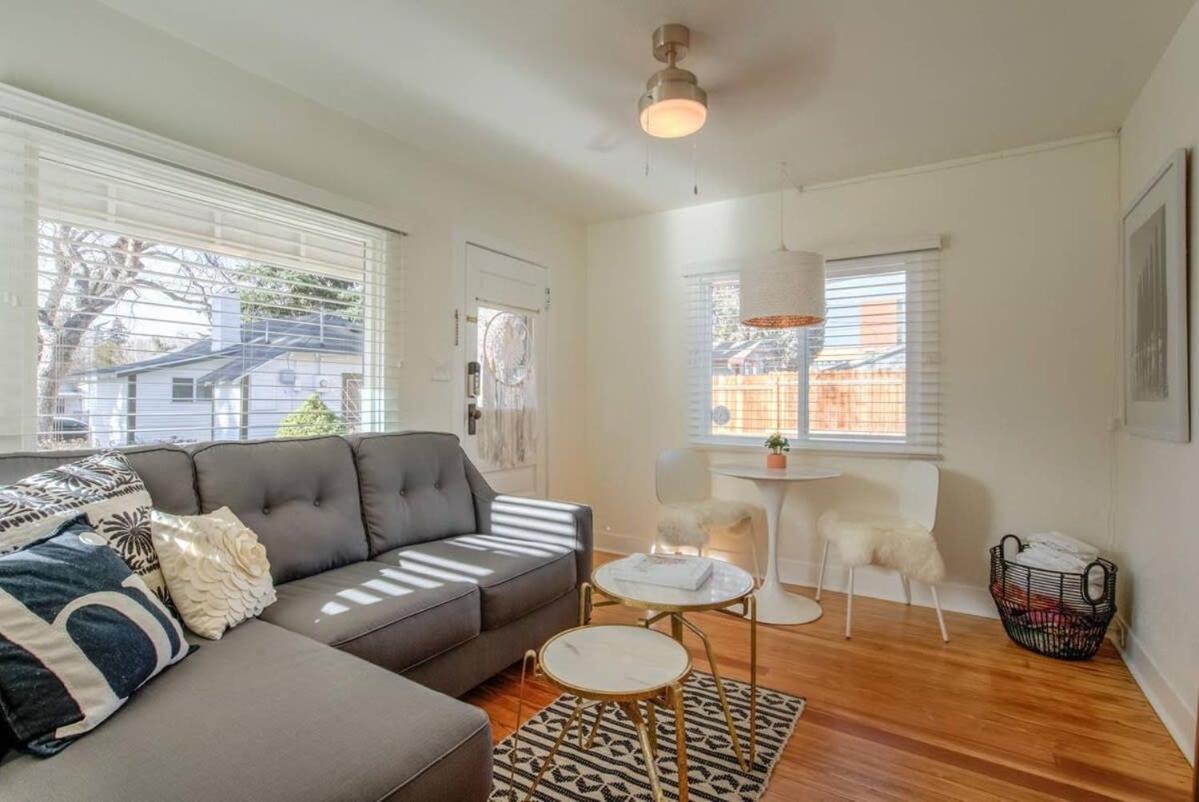 הוילה קולורדו ספרינגס Vintage Tiny House Cute 1Bdrm Big Appeal מראה חיצוני תמונה